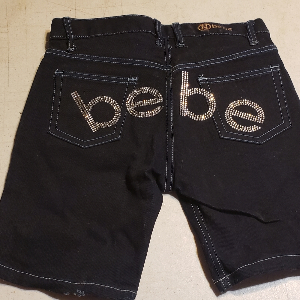 Bebe Bermuda shorts